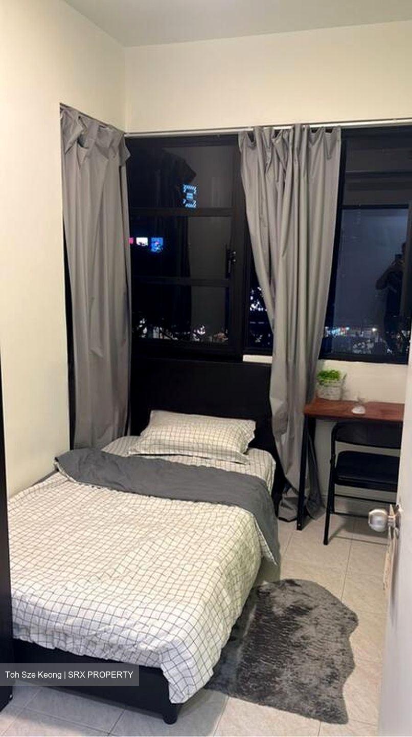Central Green Condominium (D3), Condominium #575840211